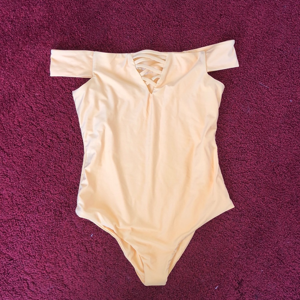 FRANKIES BIKINIS ONE PIECE
